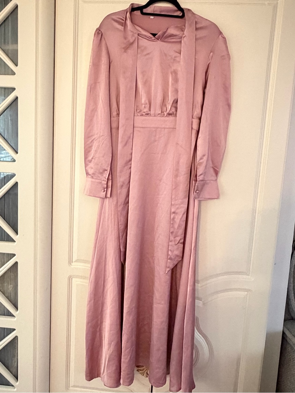 Elegant Pink Long-Sleeve Satin Dress with Waist Tie